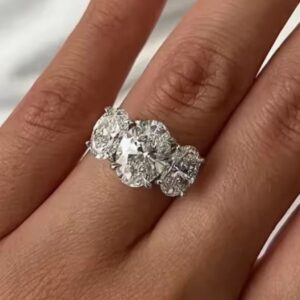 oval ring 925 Silver Zircon and moissanite ring