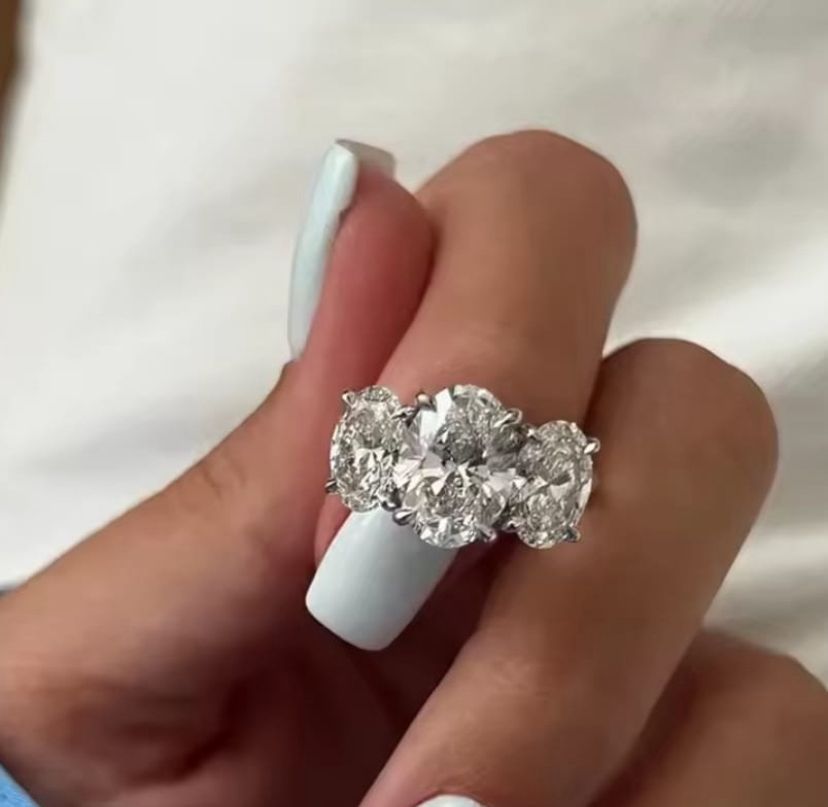 oval ring 925 Silver Zircon and moissanite ring - Image 4